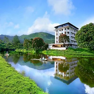 Westwood Riverside Hotel Munnar